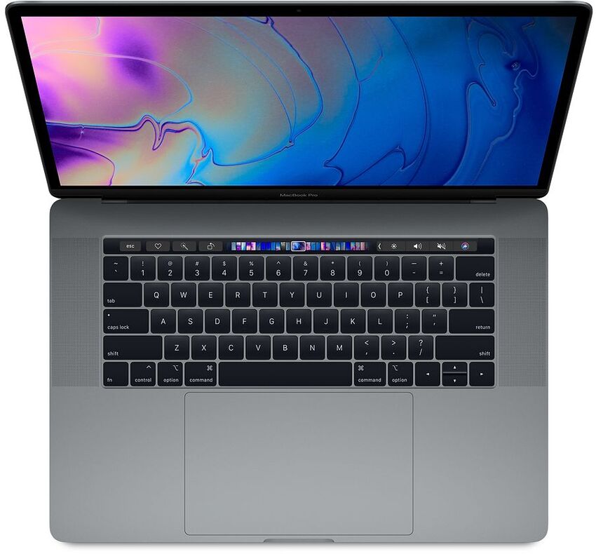 Prenosnik Apple Macbook Pro 15 (2019) / i7 / RAM 32 GB / SSD Disk / 15,6″ 2.8K